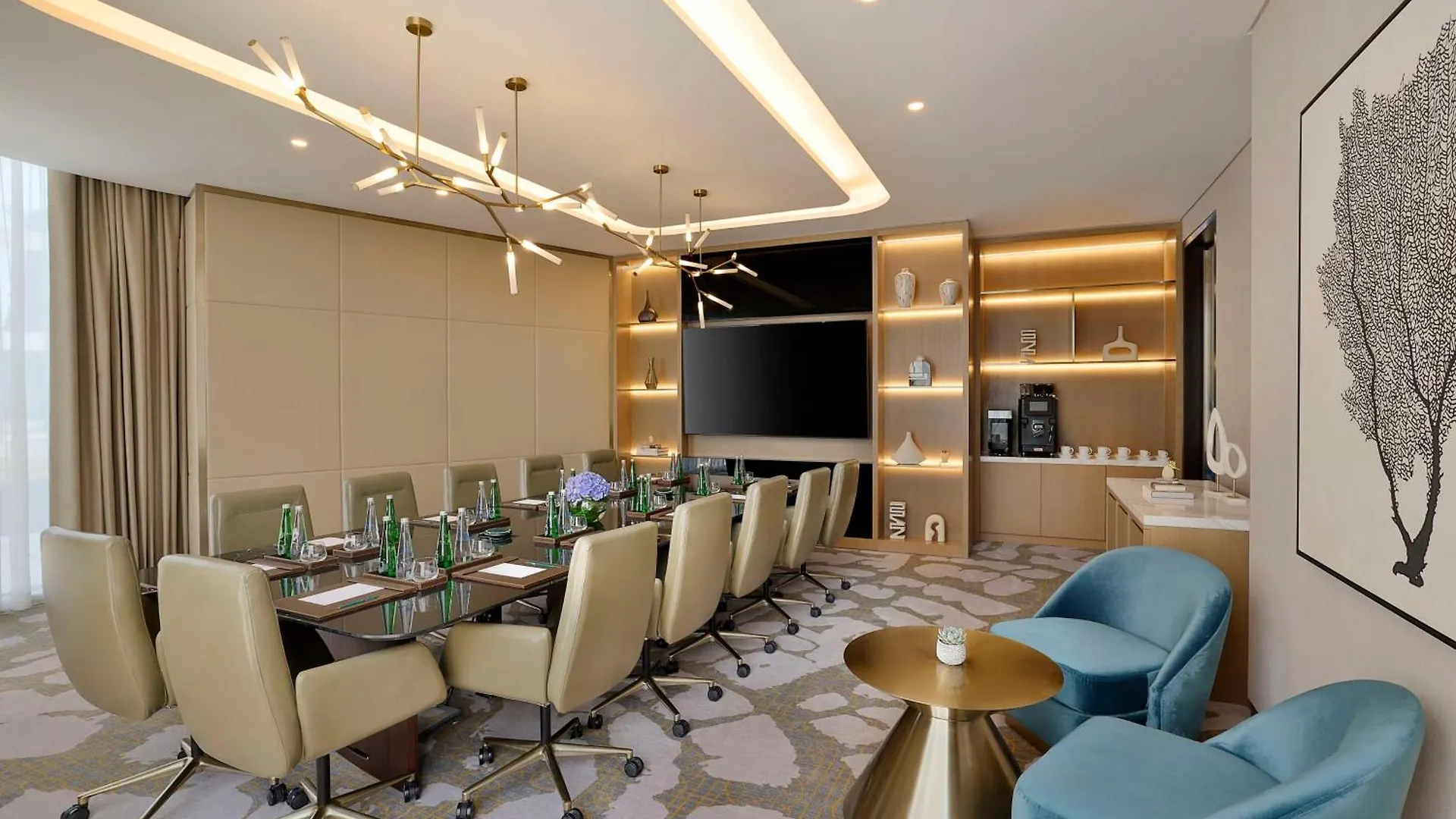 Embassy Suites By Hilton Dubai Business Bay 5*,  United Arab Emirates