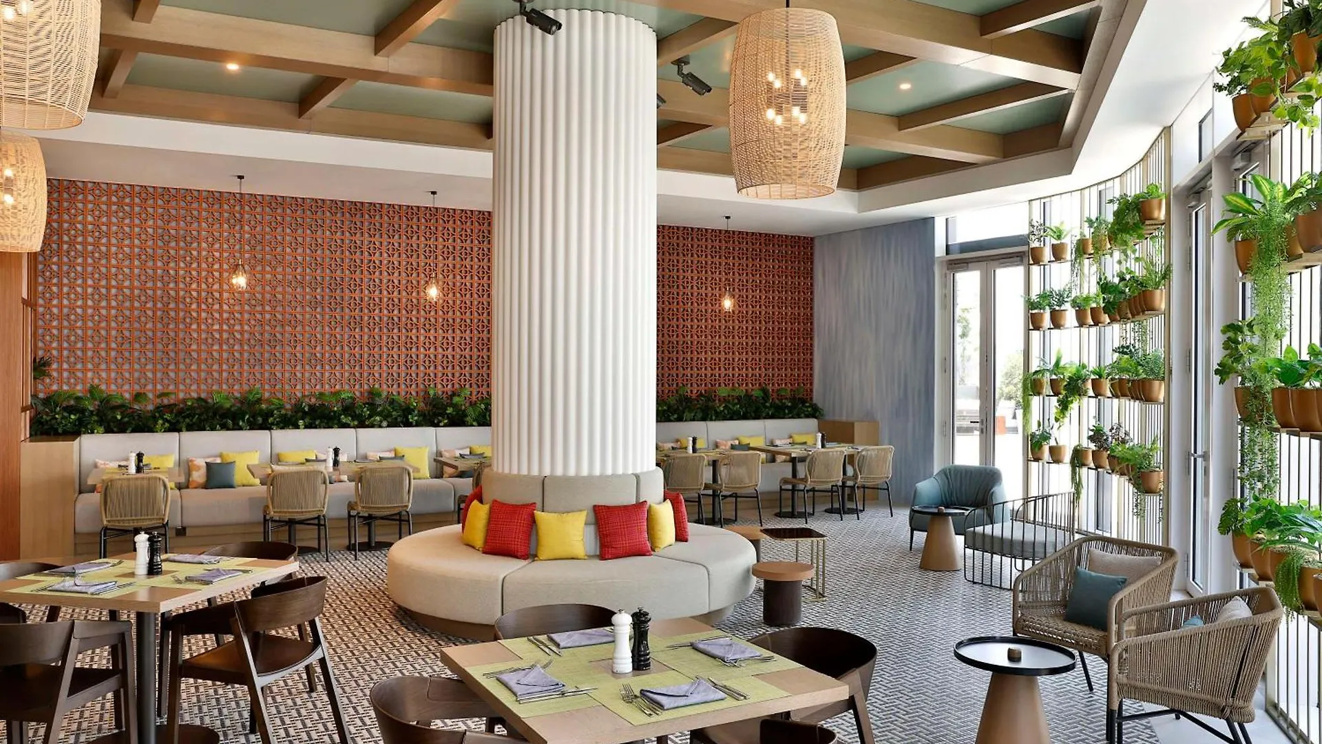 Embassy Suites By Hilton Dubai Business Bay